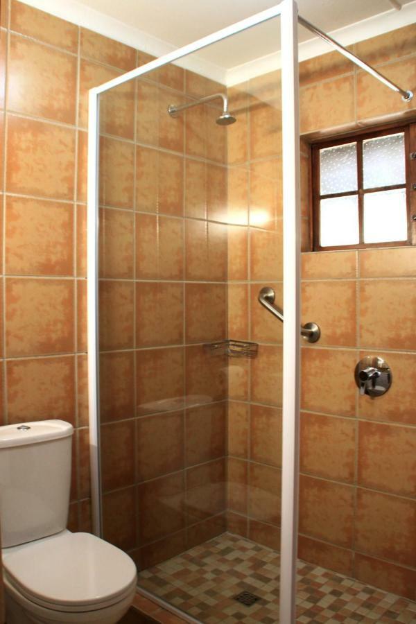 Gooderson Leisure Riverbend Chalets Self Catering And Timeshare Gold Crown Resort Дракенсберг-Гарден Экстерьер фото